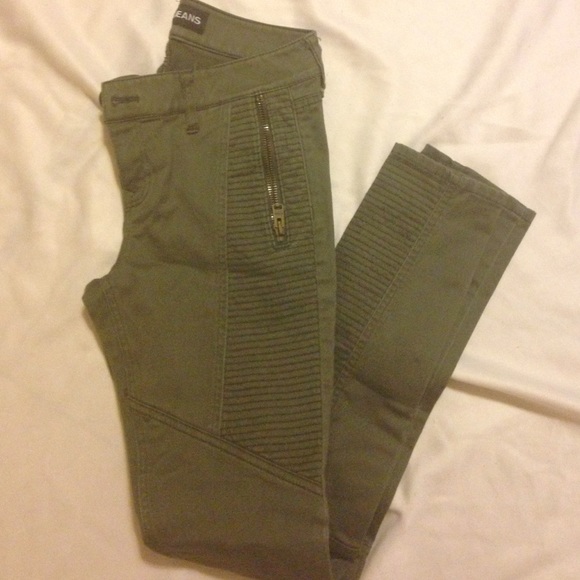 Express pants - Picture 4 of 4